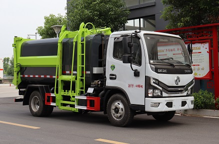 程力威牌CLW5040ZZZ6CS型自装卸式垃圾车