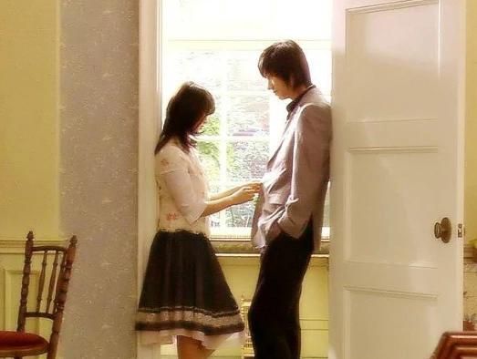 大学社交秘籍:明确自我定位,积极参与活动找志同道合伙伴