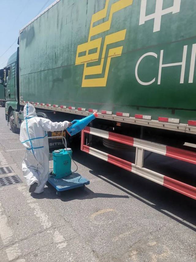 疫情致快递变慢,收发受限,多地包裹量下降明显