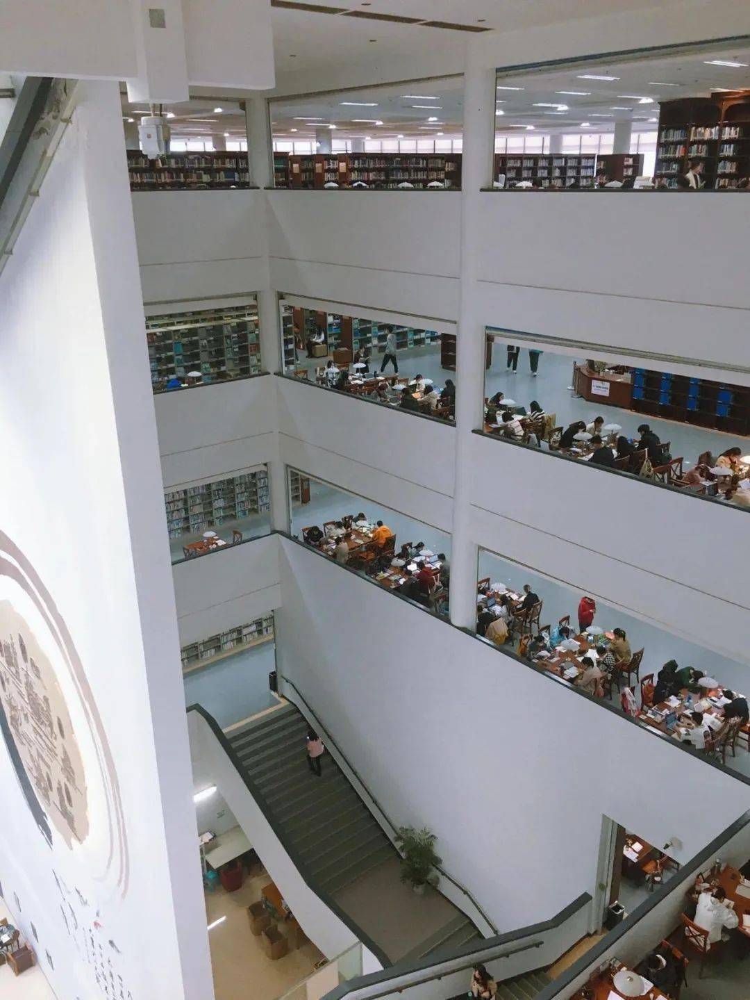 盘点八大图书馆之最,看看你的大学图书馆有没有上榜?