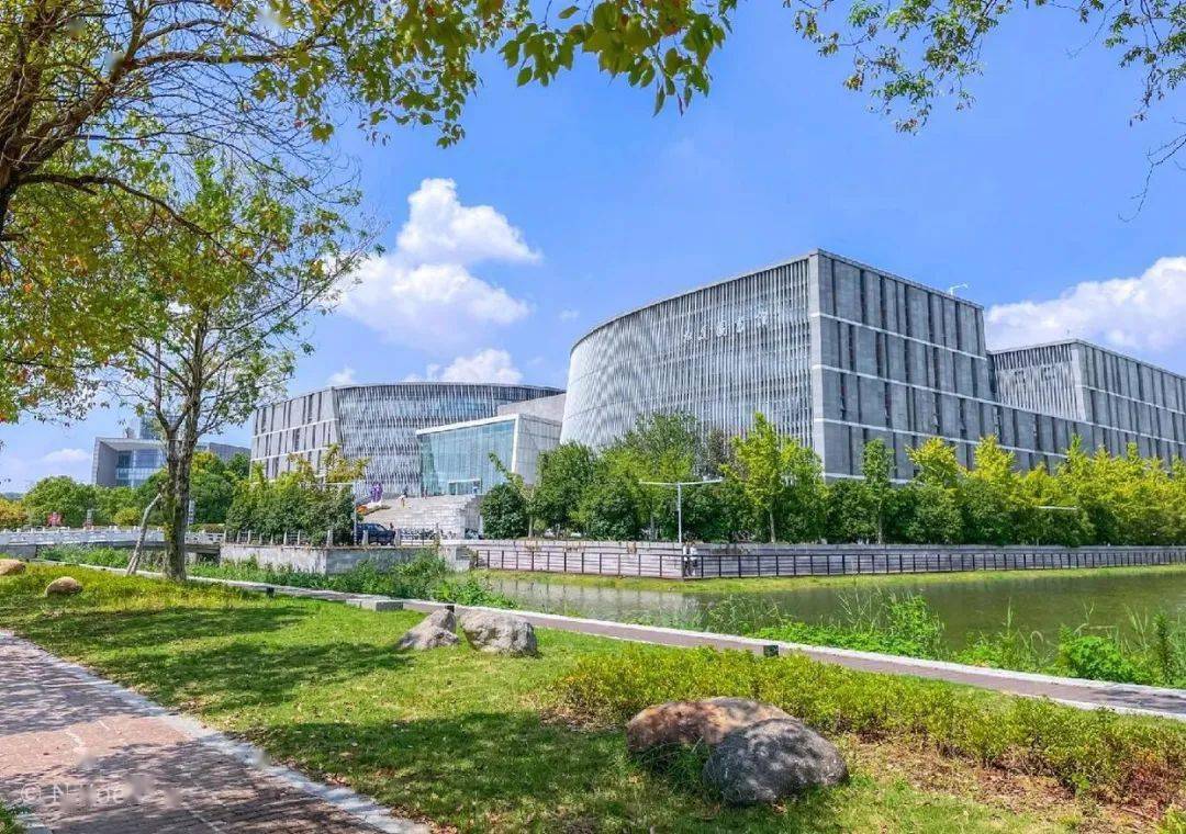 盘点八大图书馆之最,看看你的大学图书馆有没有上榜?