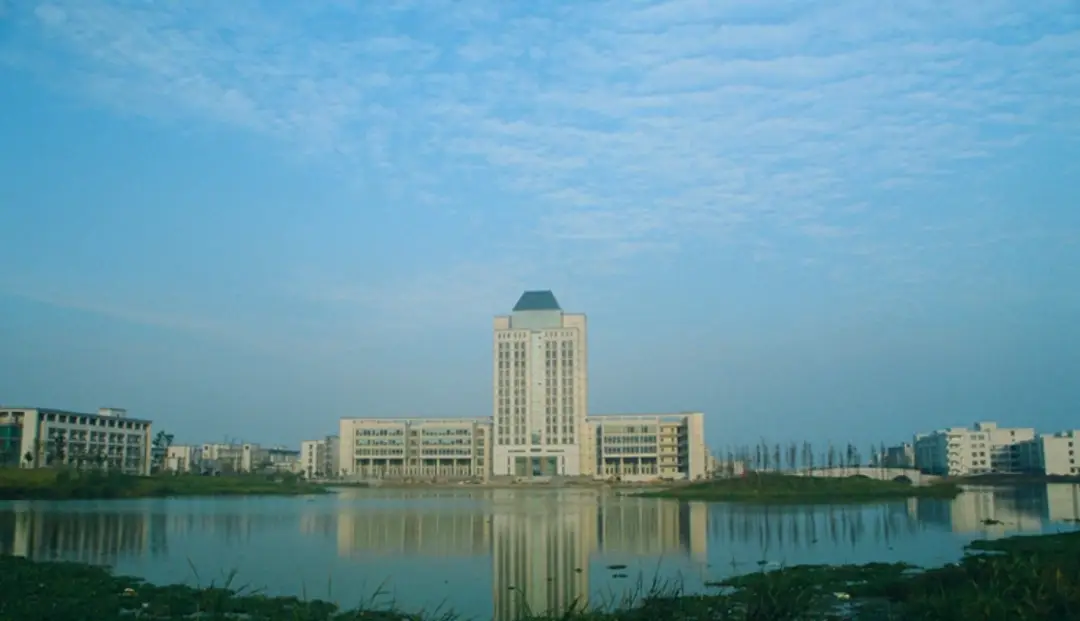 盘点八大图书馆之最,看看你的大学图书馆有没有上榜?